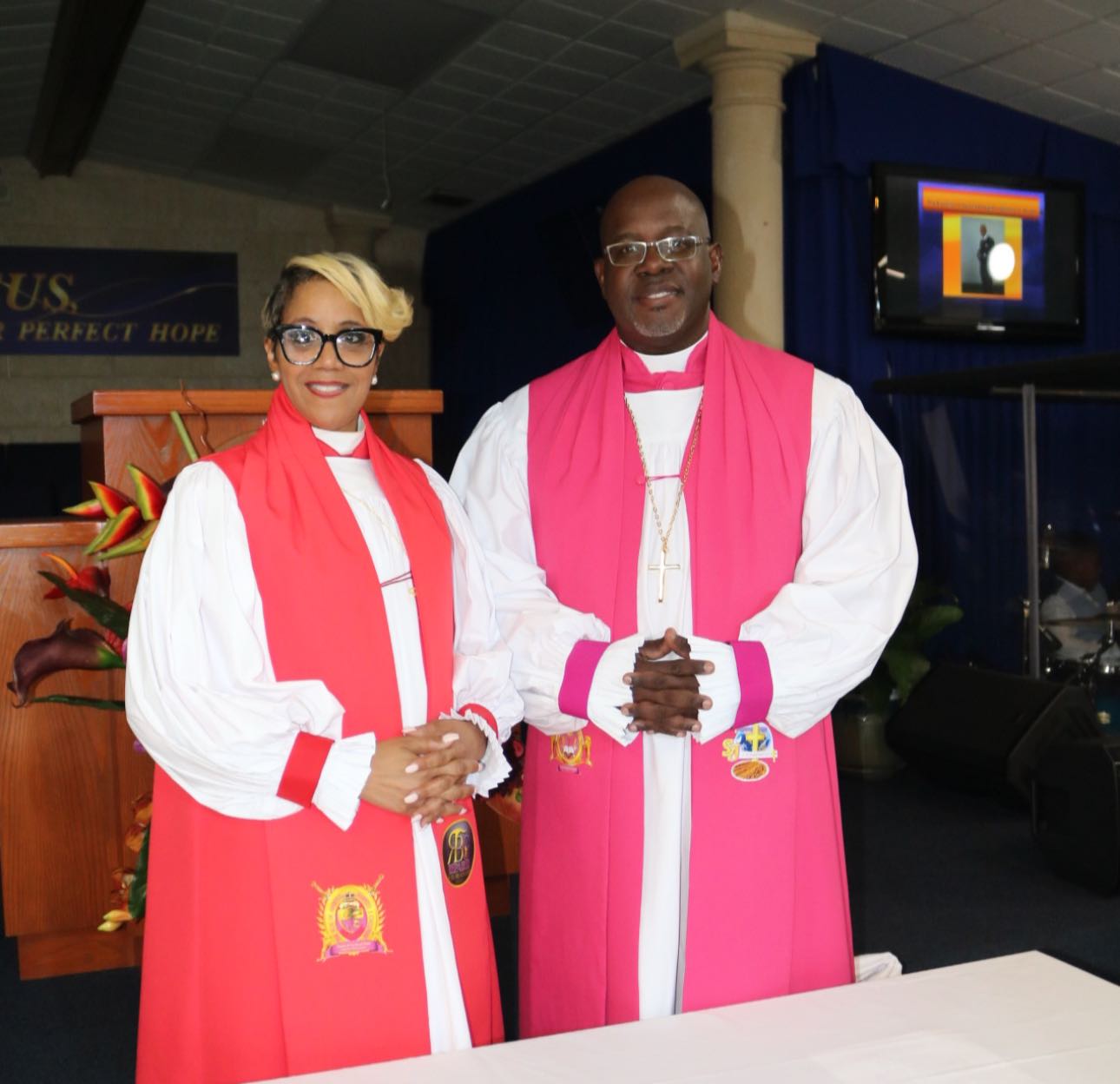 Apostolic leadership moment